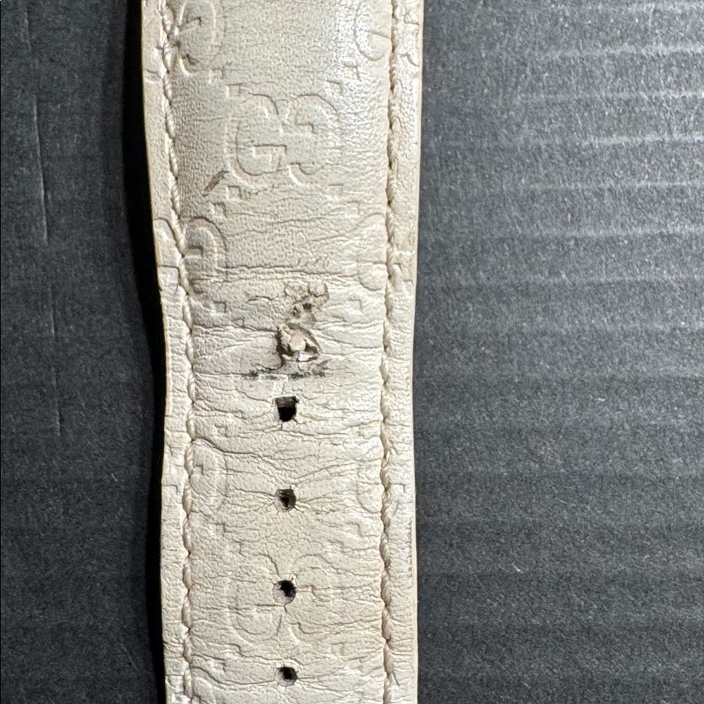 Gucci Silver, White, Mother of Pearl Chronograph Watch - Picture 3 of 7